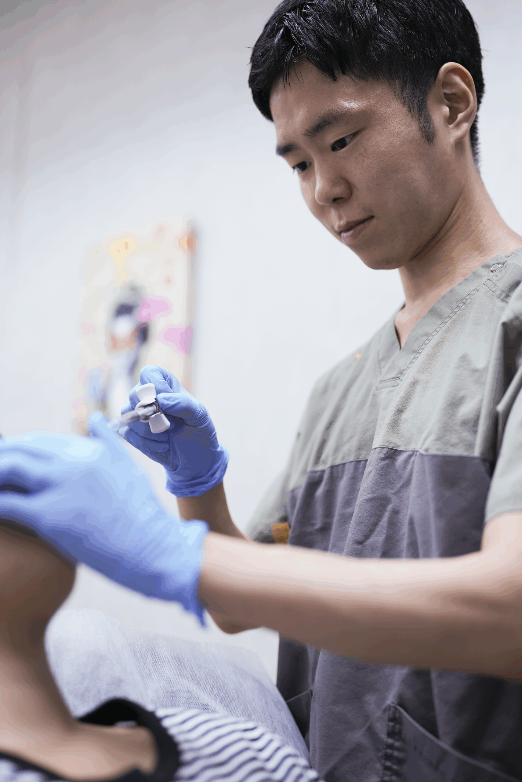 肩ボトックス 注入施術 医師による精密設計｜大阪 心斎橋 BiBiクリニック